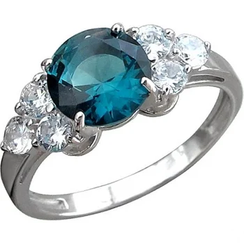 

Esthete ring with Swarovski crystal and cubic zirconia