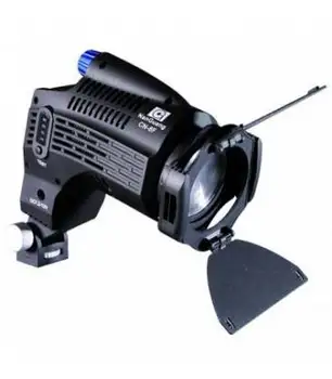 

NANGUANG LED TORCH FRESNEL CN-8F (NOT BAT OR LOAD)