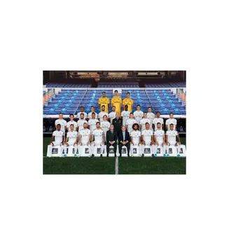 

POSTAL REAL MADRID 2019/2020 Template