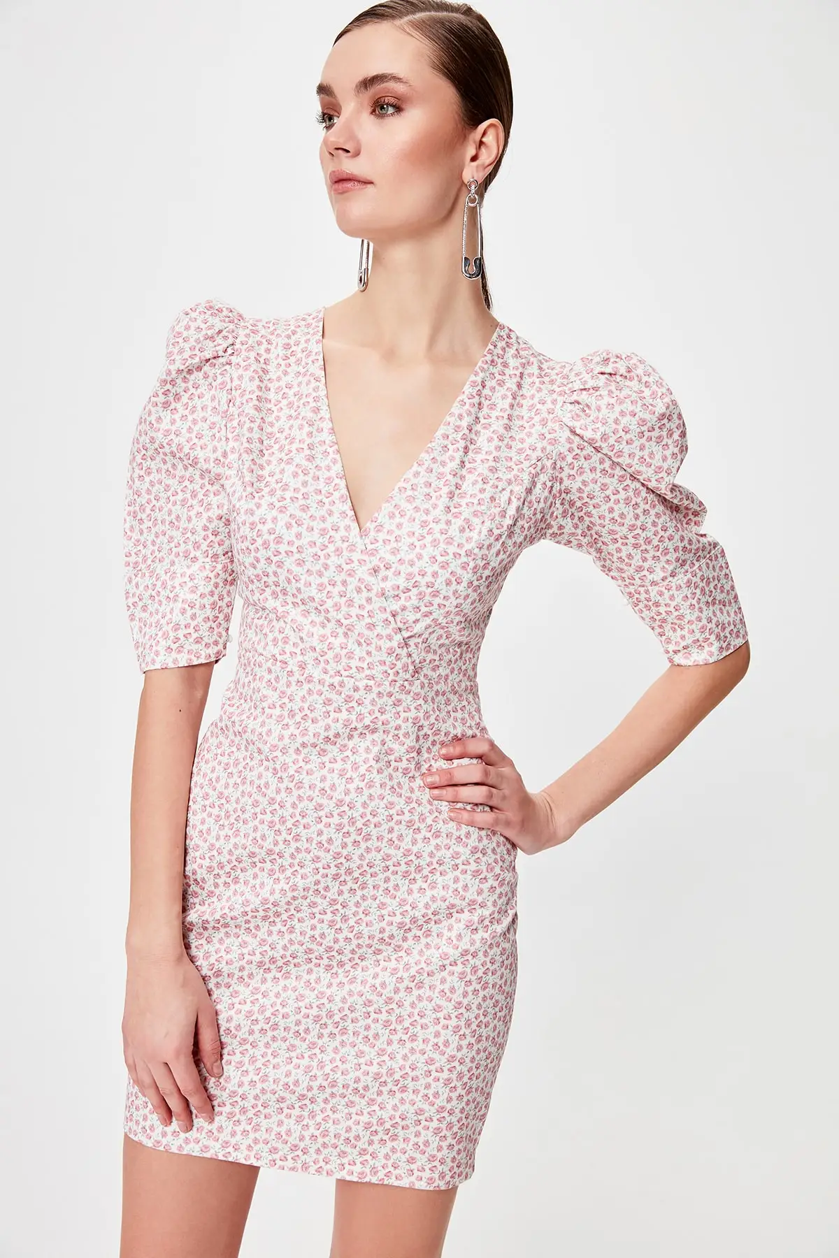 

Trendyol Double Breasted Collar Dress TPRSS20EL0092
