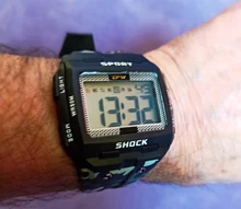 Reloj deportivo Digital multifunción para hombre, cronógrafo con alarma, 5Bar, luz trasera, pantalla cuadrada, resistente al agua, números grandes