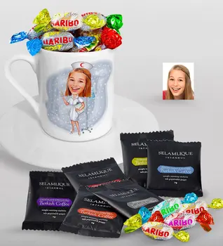 

Personalized Nurse Caricature Of Turkish Coffee Cup Selamlique Mixed Turkish Coffee house And Haribo Candy Gift Seti-2