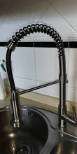 Grifo de fregadero de cocina, mezclador de agua fría y caliente montado en cubierta, modo doble Caño extraíble, rotación de 360, negro, multicolor