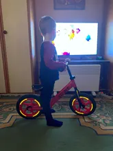 Llanta de bicicleta reflectante de Color, pegatinas reflectantes para bicicleta de equilibrio para niños, pegatinas reflectantes, advertencia de seguridad de conducción nocturna