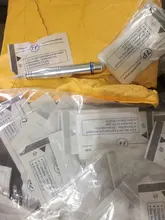 30 unids/lote desechables tornillo aguja de tatuaje cartucho Premium Charmant permanente de la máquina de tatuaje 1RL 1D 2RL 3RL 3F 5RL 5F 7RL 7F