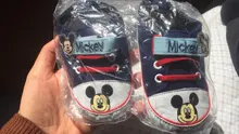 Disney-zapatos clásicos de lona para recién nacidos, zapatillas antideslizantes de suela blanda de Mickey mouse, para primeros pasos