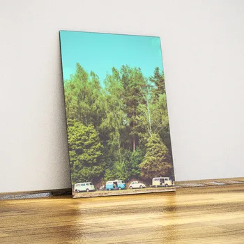 

Vintage Camping-Decorative Metal Table