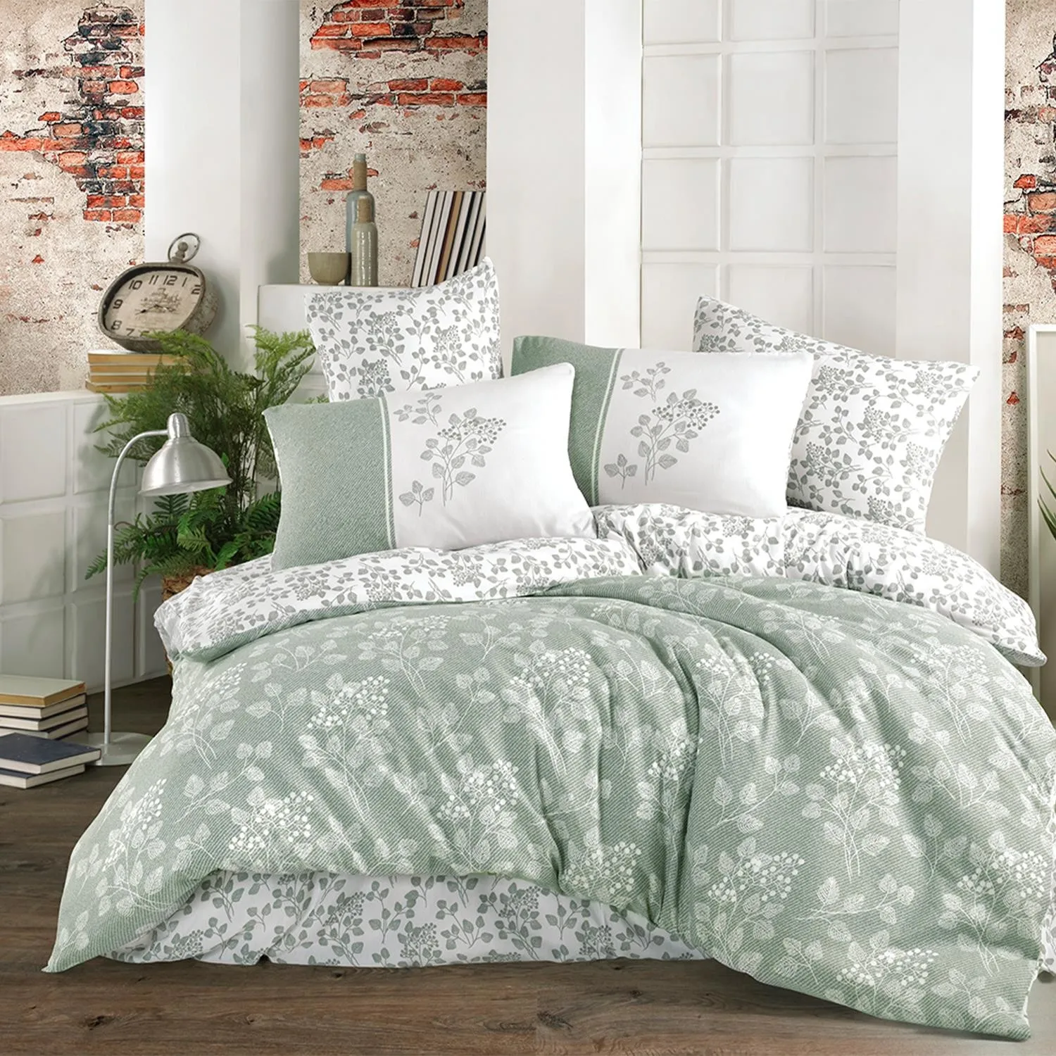 

Hobby Touch Almeda Green Double Duvet Cover Set 200X220 cm