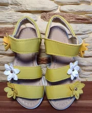 Sandalias de tacto suave para niña, calzado de gladiador con flores para niño, chanclas florales para niña, zapatos de princesa