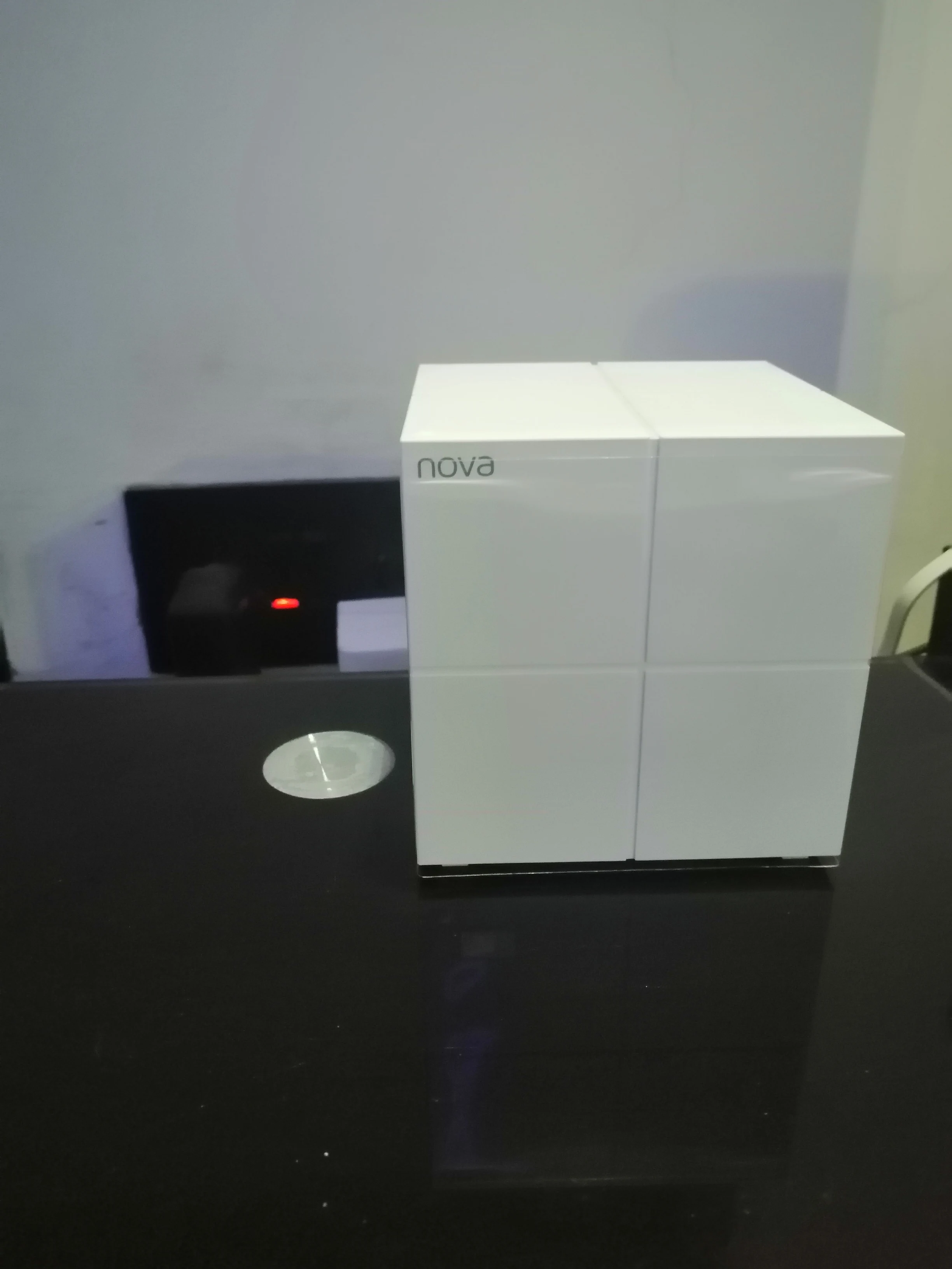 Tenda MW6 Home Mesh Wireless WiFi Router and Repeater 11AC 2.4G/5.0GHz photo review