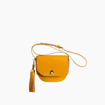 

Petusco Heritage-made handbag de Piel Colette Mustard