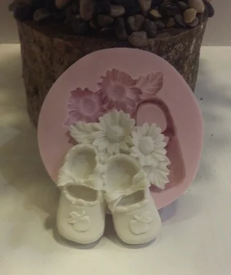

Floral Shoes Silicone Mold