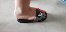 Nuevos niños de verano zapatillas para niños niñas sandalias tiburón de dibujos animados niños Flip Flop casa Zapatos para el baño de bebé Casual zapatos planos para la playa