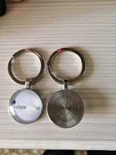 Grabado personalizado llavero de acero inoxidable de regalo personalizado NÚMERO DE TELÉFONO Anti-perdido llavero con anilla