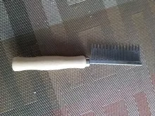 Accesorios de peluquería de mascotas peine de pelo de perro con mango de madera, masaje de mascotas de acero inoxidable, peine recortador de pelo, cepillo de limpieza fácil