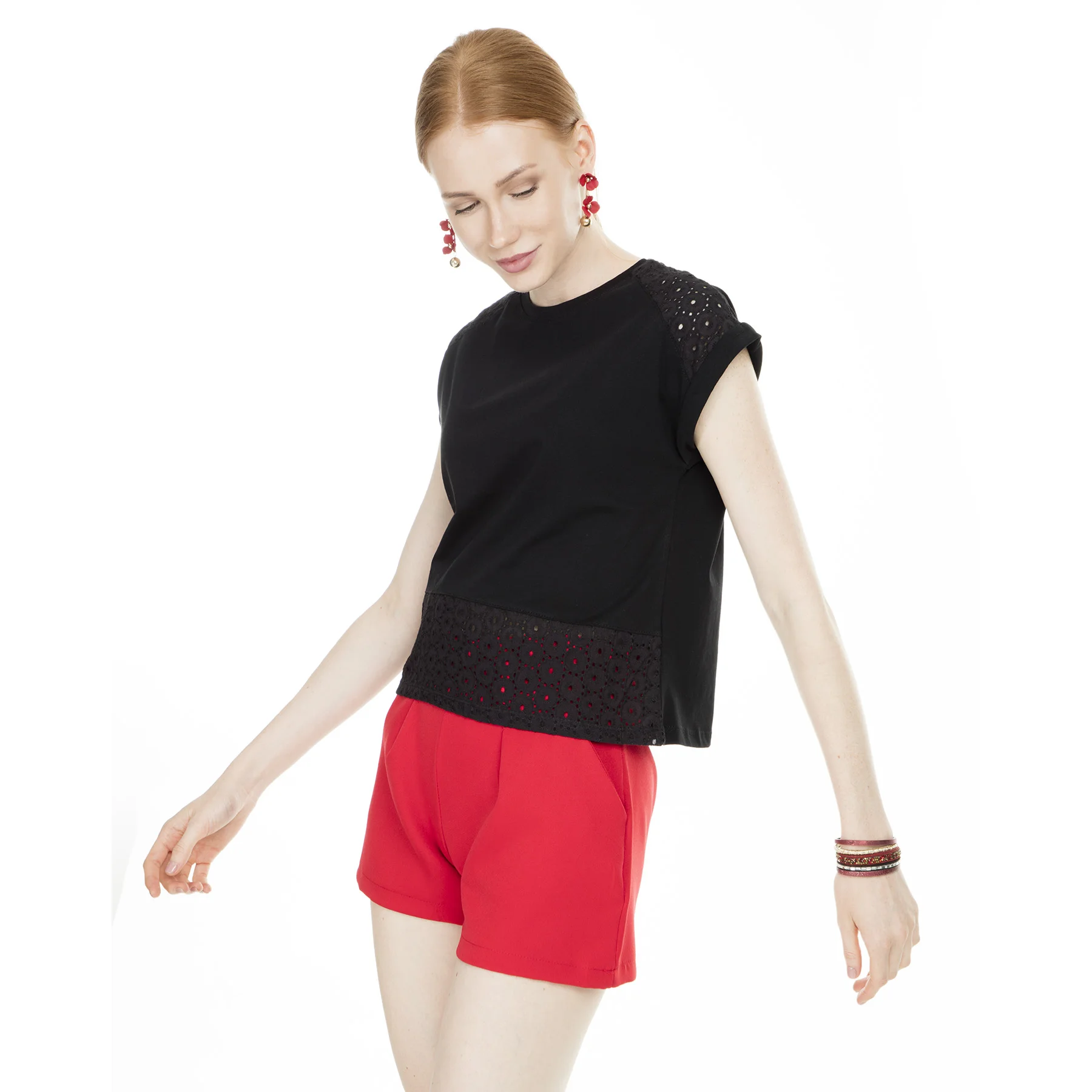 Женская Кружевная футболка Lela 5302838 | одежда