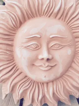 

SOLE CON RAGGI IN TERRACOTTA GREZZO CM 40