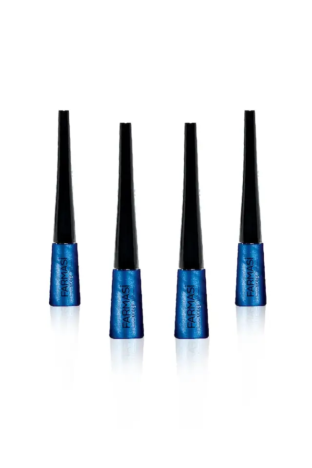 

Metallic Eyeliner Saphire 03-45gr 4 PCs 412537795