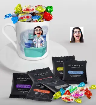 

Personalized Women 'S Pharmacist Caricature Of Turkish Coffee Cup Selamlique Mixed Turkish Coffee house And Haribo Candy Gift set-4