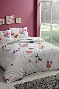 

Taç Nancy Kırmızı Kişilik Nevresim Takımı