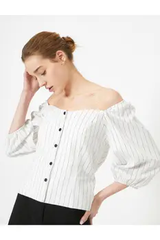 

Koton Shoul Open Short-Sleeved Striped Shirt