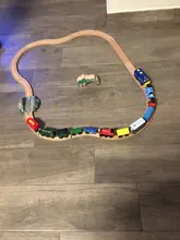 Locomotora magnéticamente eléctrico conectado tren pequeño magnético riel de juguete Compatible con pista de madera regalo para niños