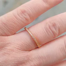 Huitan-Anillos finos minimalistas para mujer, sortija de boda brillante de circón cúbico, alta calidad, versátil, 2020