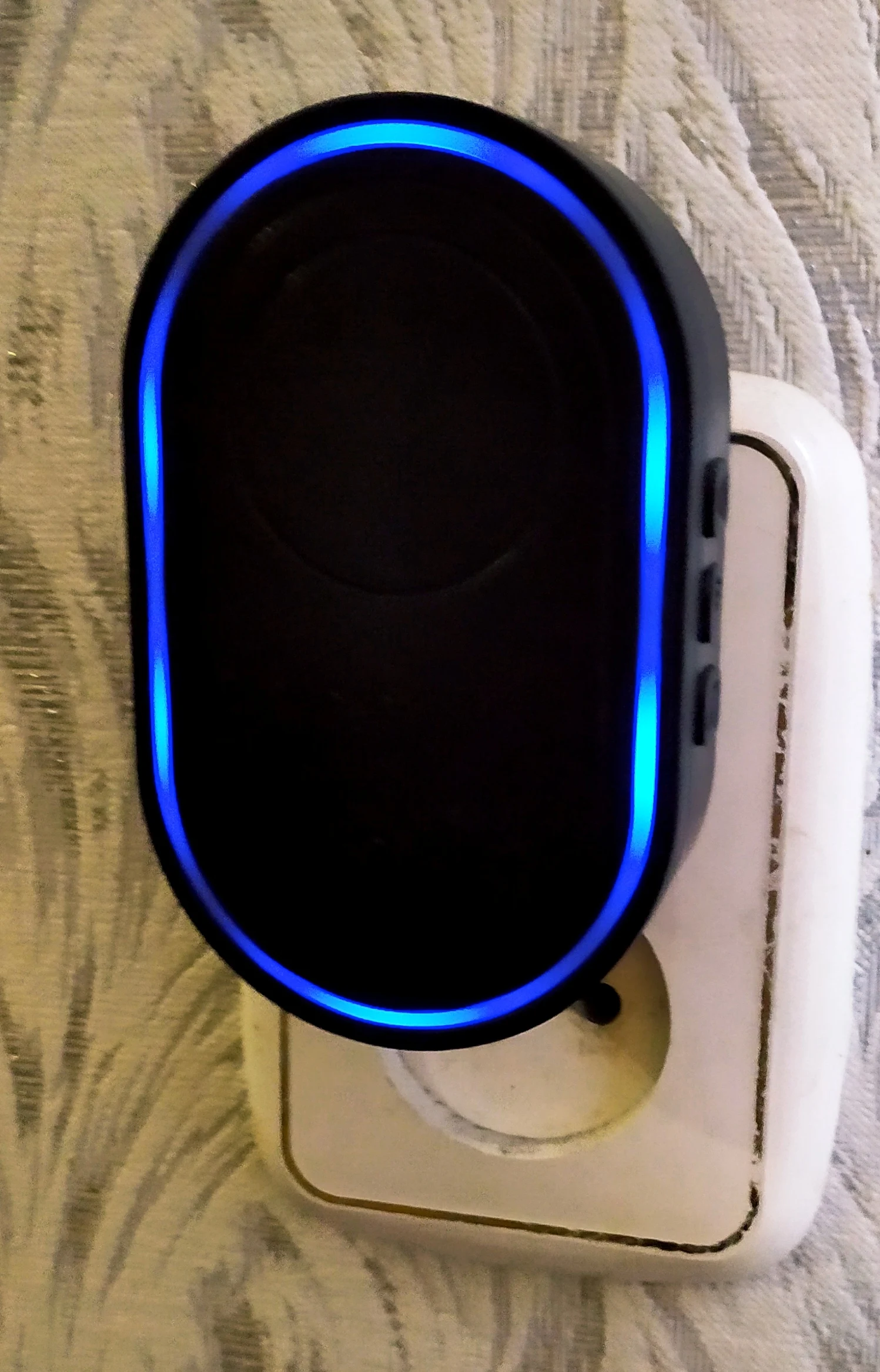 Intelligent Wireless Doorbell Home Welcome Doorbell Waterproof 300m Remote Smart Door Bell Chime EU UK US Plug Optional photo review