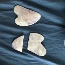 Rosa Natural Jade Gouache raspador Estiramiento facial masajeador para cara Gua Sha de cara de piel relajarse adelgazamiento de belleza para ojo cuello delgado ascensor