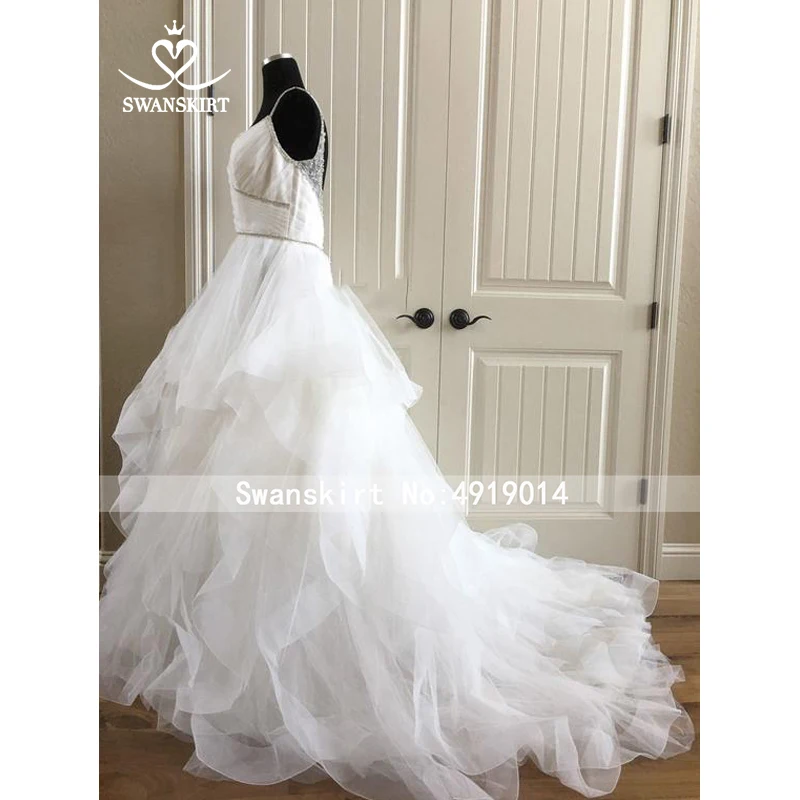Модное вышитое бисером свадебное платье Swanskirt K309 бальное платье из тюля с рюшами сексуальное платье для невесты принцессы с открытой спиной Иллюзия Vestido de Noiva