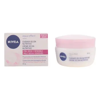 

Nourishing Day Cream Aqua Effect Nivea
