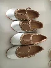 Sandalias de cuero con remaches para niñas, zapatos planos de baile, de princesa, nude, 2020