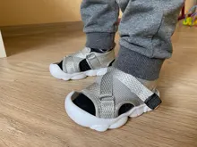 Verano niño Sandalias Zapatos de chica de bebé red monocolor de tela transpirable niños zapatillas de deporte infantil para niños chicas deporte sandalias SYJ035