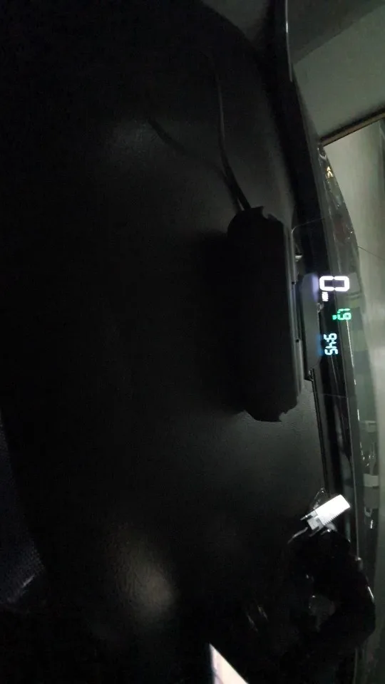 Отзыв о товаре Проектор EANOP M40PLUS, зеркало на лобовом стекле, дисплей OBD2, Winshield, измеритель скорости вращения, скорость проектора, расход масла, приложение дл... от пользователя Y***m