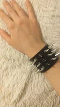 Único de tres fila puntiagudo hacen picos remache de cuero ancho Punk Rock gótico Unisex pulsera de hombre de la joyería