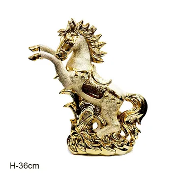 

Figurine horse 36 cm