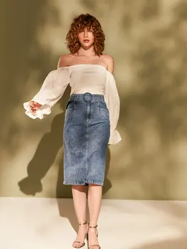 

Arched Jean Pencil Skirt