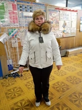 BLUENESSFAIR-abrigo de piel auténtica de zorro para mujer, chaqueta de invierno, Parka larga, Cuello de piel de mapache Natural, ropa de calle cálida