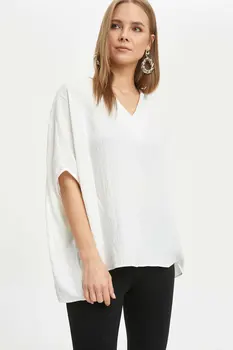 

DeFacto Woman Spring Solid Color Blouse Women Casual Loose V-neck White Shirts Short Sleeve Blouse-M3194AZ19AU
