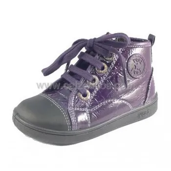

Boots leatherette Violet luster, Dobsons.com