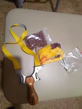 Tirachinas de acero inoxidable para caza potente, honda de cuero plano y madera maciza de alta precisión para exteriores y competición