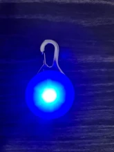 Collar con linterna LED para perro y gato, colgante brillante para mascota de seguridad nocturna, collares luminosos de decoración para gatos y perros