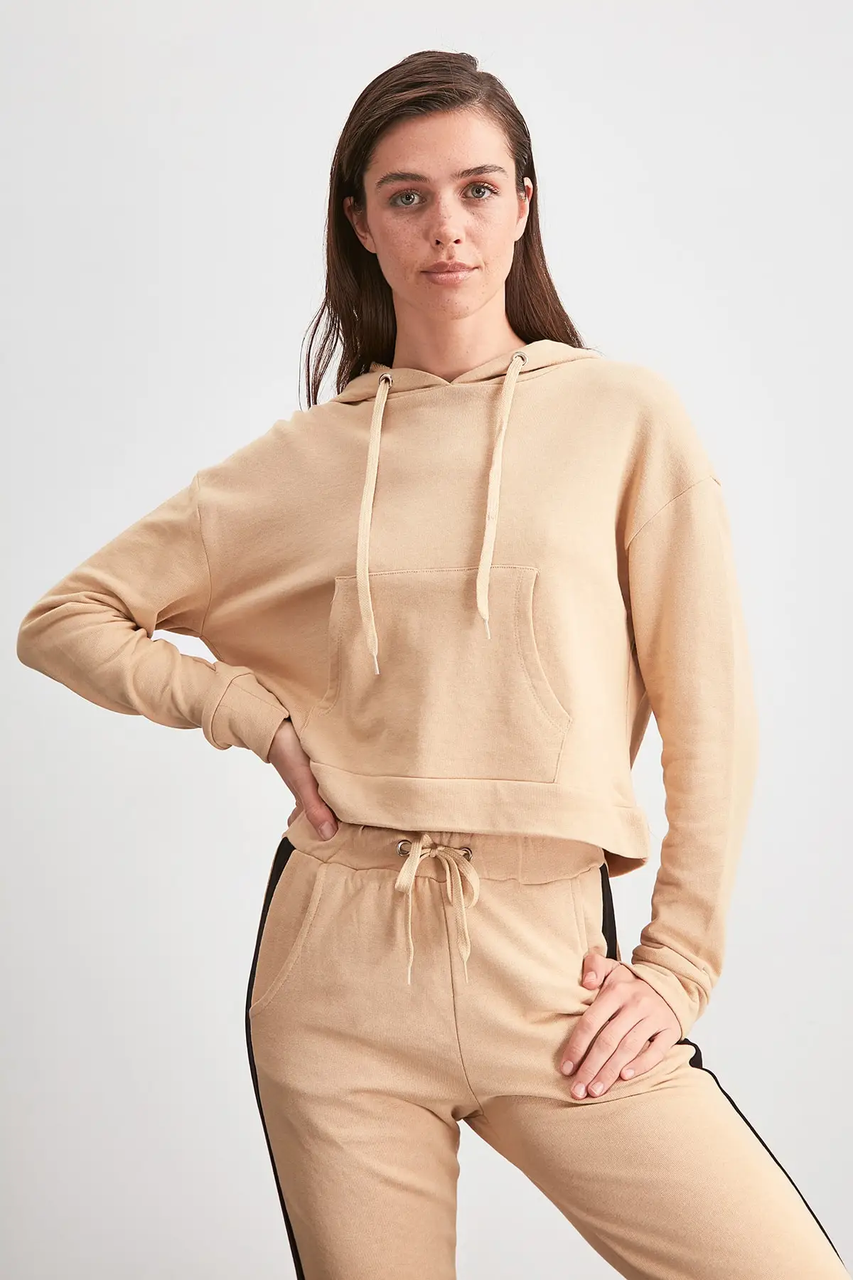 Trendyol трикотажная толстовка с капюшоном TWOAW20SW0795 | Женская одежда