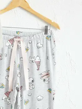 

Snoppy Printed Pajamas set