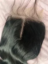 Younsolo del pelo humano de la onda suelta mechones con cierre brasileño cabello humano Remy 3 mechones con cierre de encaje suizo negro Natural