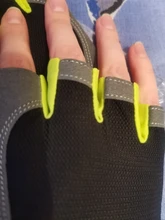 Guantes de ciclismo para deportes al aire libre, protectores de mano en malla, transpirables, accesorios de bicicleta antideslizantes, cubre la mitad de los dedos