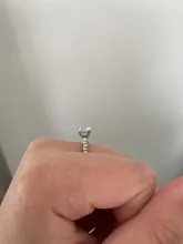 De alta calidad de Color de plata diamantes de imitación incrustaciones anillos para mujer anillo de boda regalo compromiso para mujeres envío gratuito