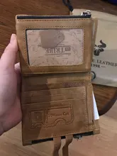 Billetera de cuero genuino para hombre, cartera con grabado gratis 100%, monedero pequeño, mini portatarjetas con cadena, portafolio de bolsillo para hombre