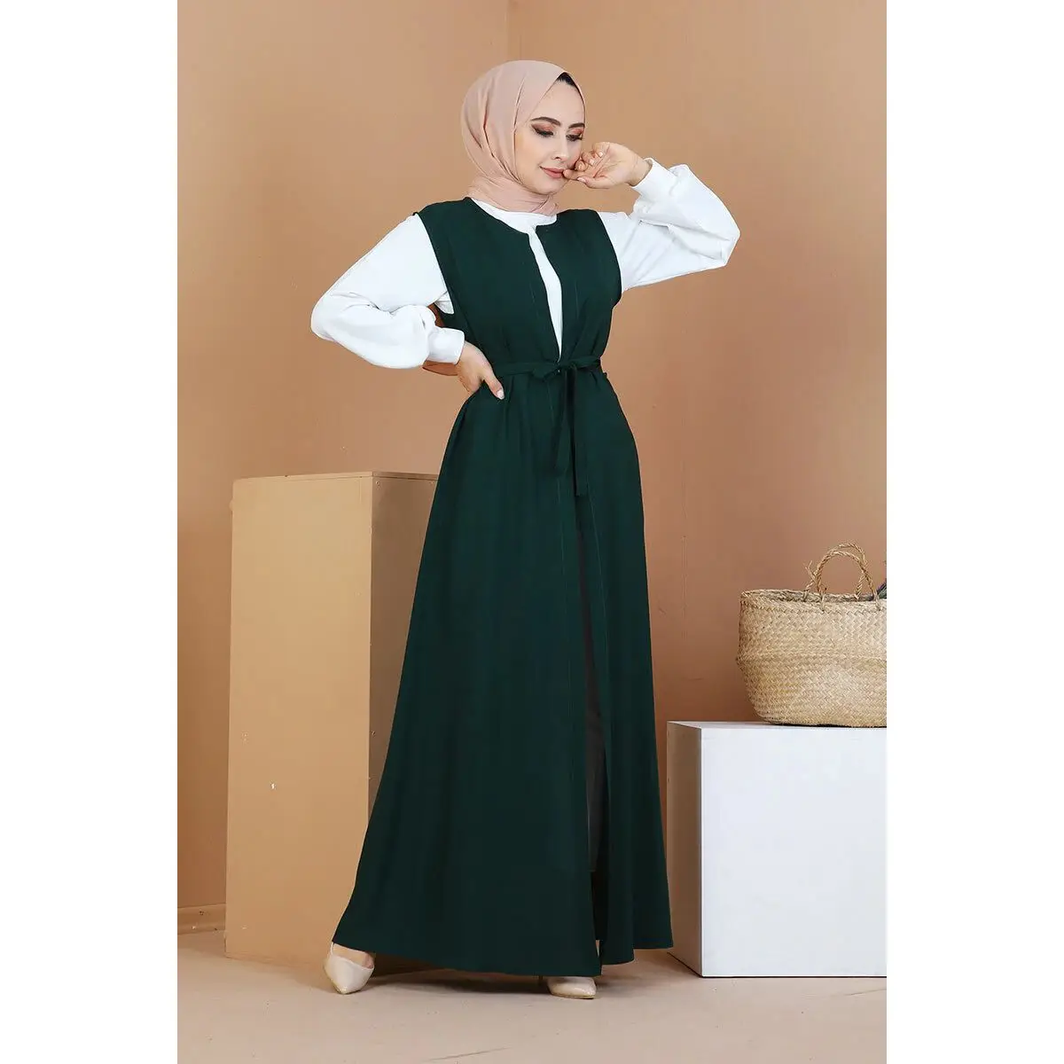 Cinturón chaleco detallado Haki, Moda musulmana, chaleco para mujer musulmana, mujer foshion 2021, moda de mujer musulmana joven, chaleco de mujer.