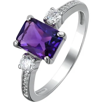 

Esthete ring with amethyst and cubic zirconia